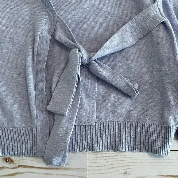 NWT Lane Bryant V-neck Lavender Wrap Sweater size 26/28