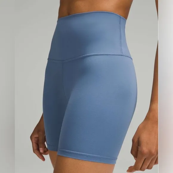 NWT Lululemon Oasis Blue Align High Rise Shorts 6”