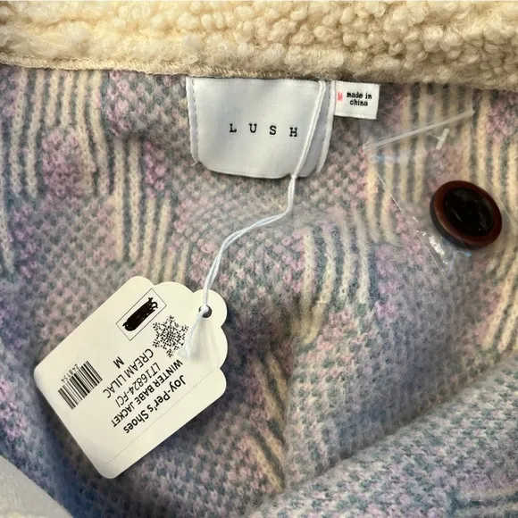 NWT LUSH Lightweight Jacquard Sherpa lined Sweater Jacket Cream/Lilac Size Med.