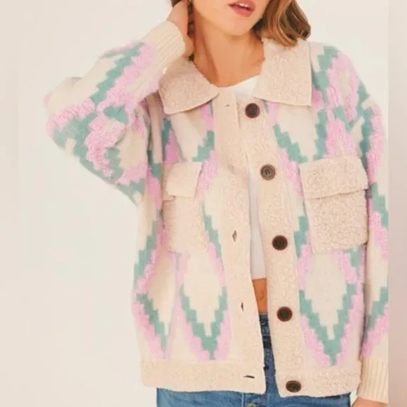 NWT LUSH Lightweight Jacquard Sherpa lined Sweater Jacket Cream/Lilac Size Med.