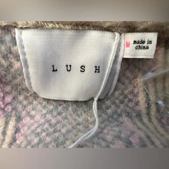 NWT LUSH Lightweight Jacquard Sherpa lined Sweater Jacket Cream/Lilac Size Med.
