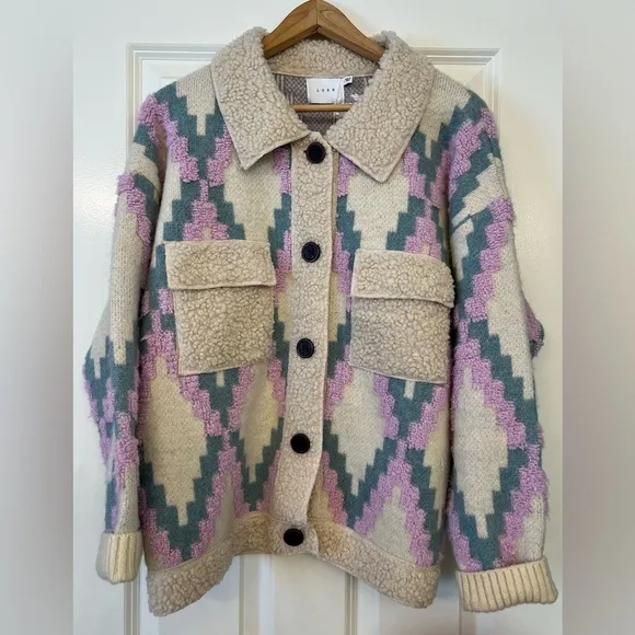 NWT LUSH Lightweight Jacquard Sherpa lined Sweater Jacket Cream/Lilac Size Med.