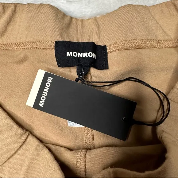 NWT Monrow Movement High Rise Biker Shorts 7” Pockets in Taupe Women’s L