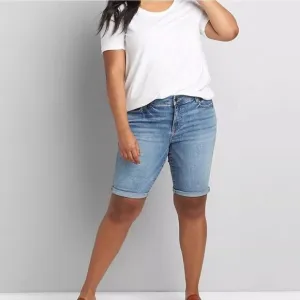 NWT Lane Bryant Signature Fit Denim Bermuda Short - Light Wash