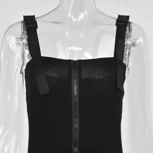 Sleeveless croptop with straps