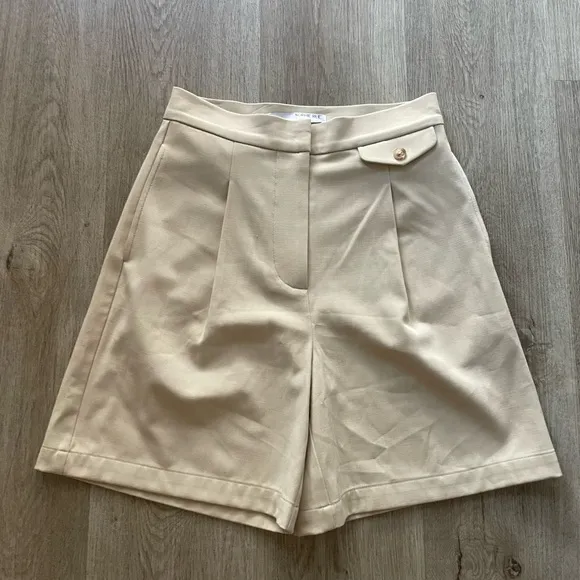 sophie rue corey khaki tan high waisted bermuda long mom shorts size small NEW
