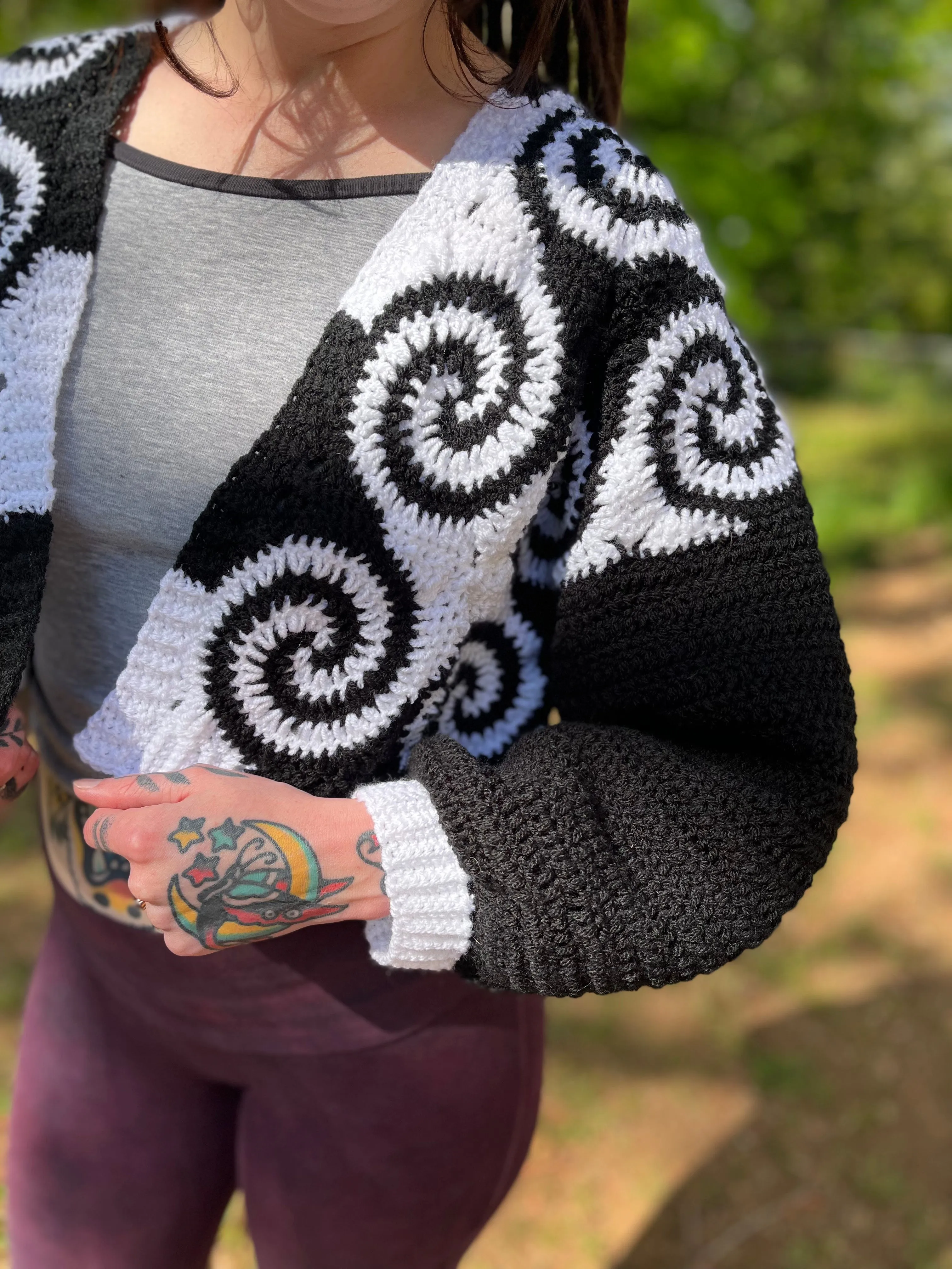Spiral Out Cardigan Pattern