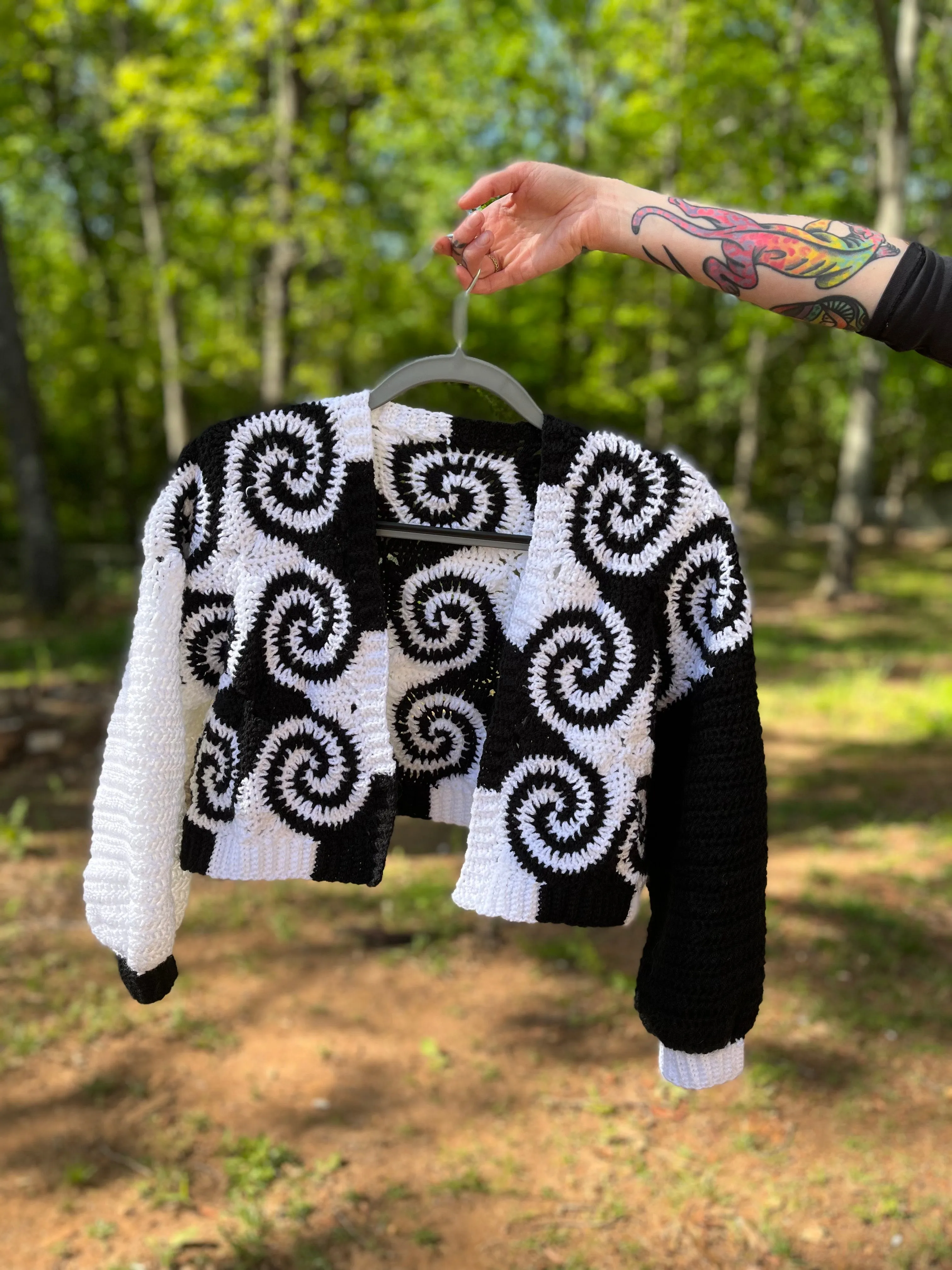 Spiral Out Cardigan Pattern