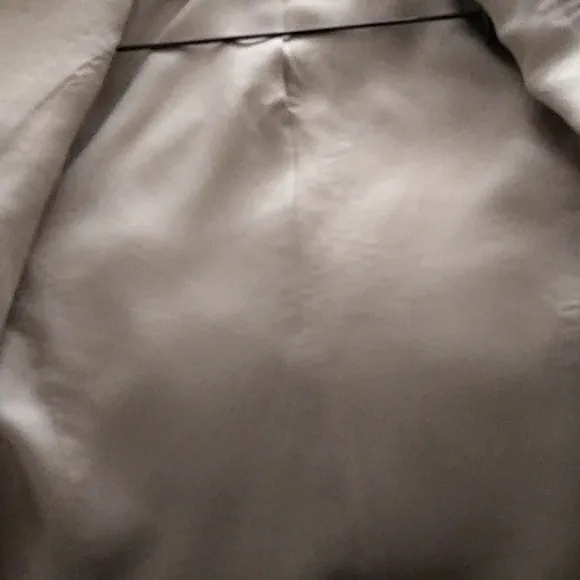 STUNNING BROOKS BROTHERS BLAZER,100% IRISH LINEN, FULLY LINED, S-4