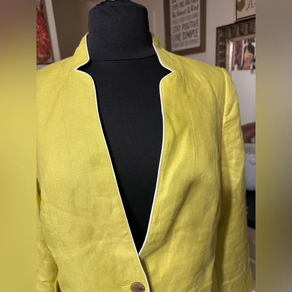 TALBOTS ABERDEEN WOMEN’S GREEN 💯 LINEN BLAZER SIZE 8  IN EXCELLENT CONDITION