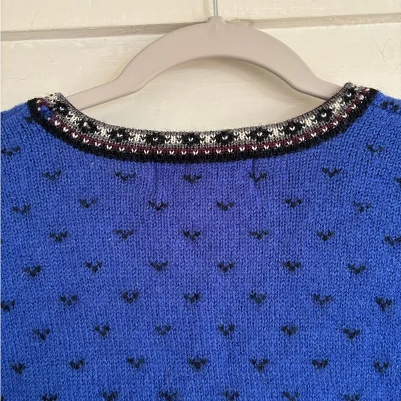 Tally Ho 100% Wool Button Cardigan Vintage Sweater Size Large (see measu…