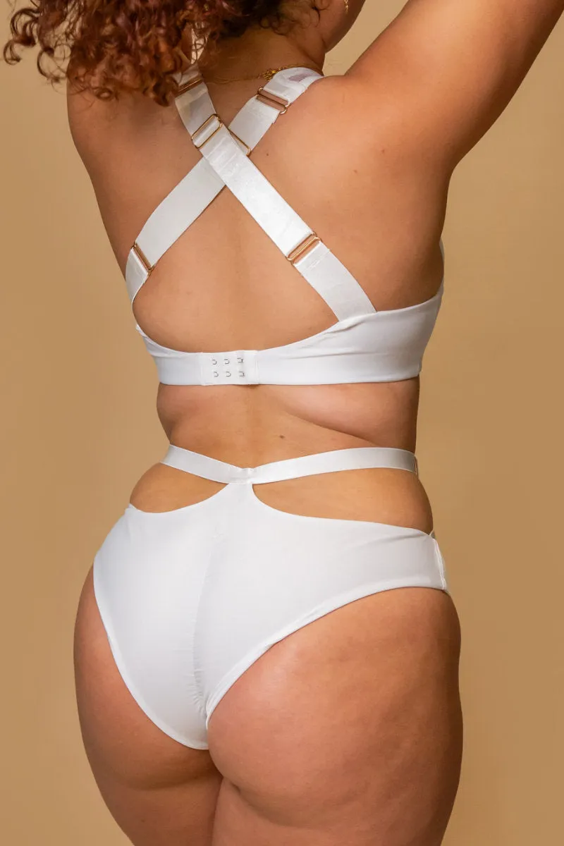 Tatiana Active Harley Shorts - Matte White