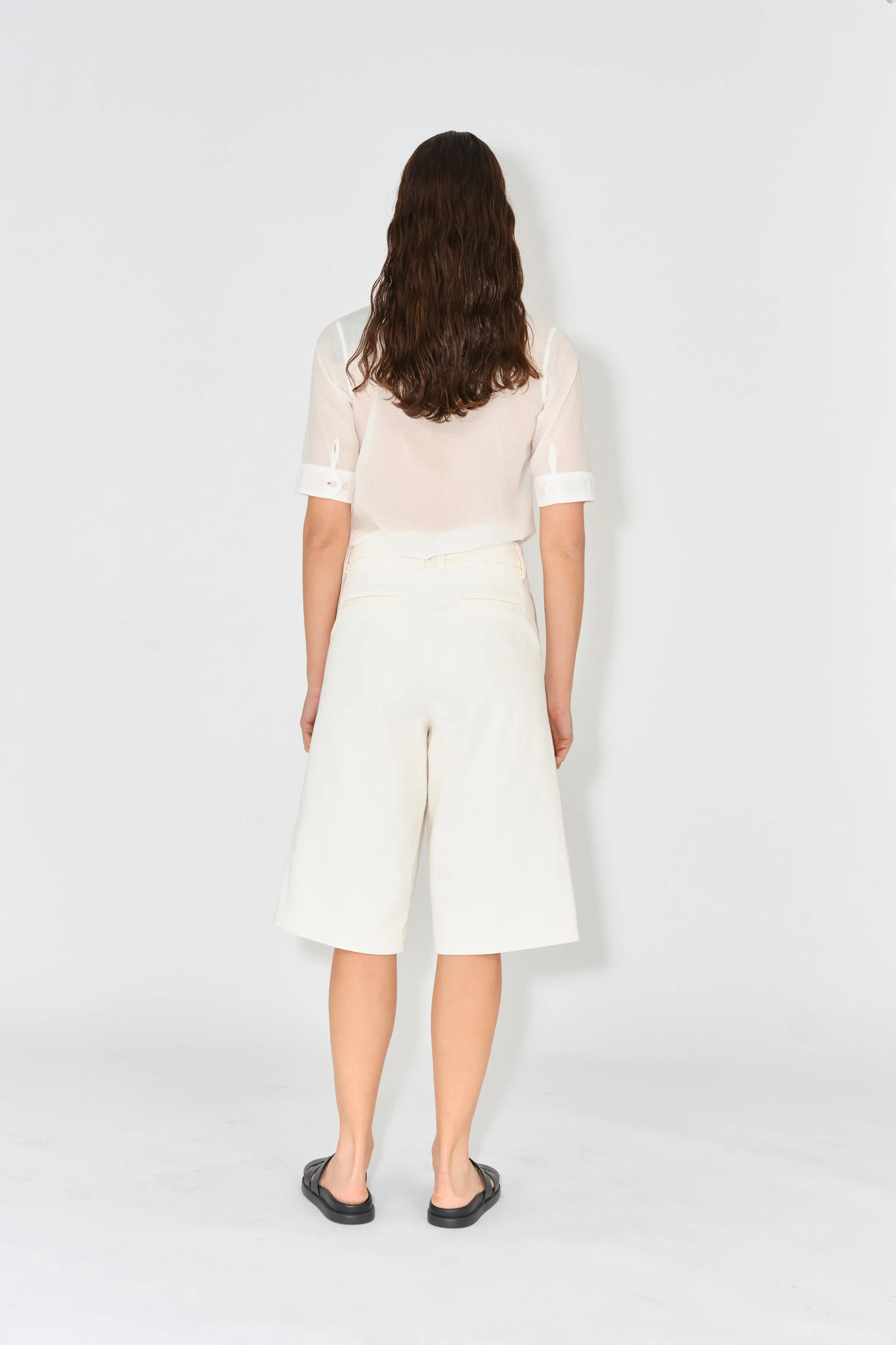 TMRW Ellen Bermuda Shorts - Ecru