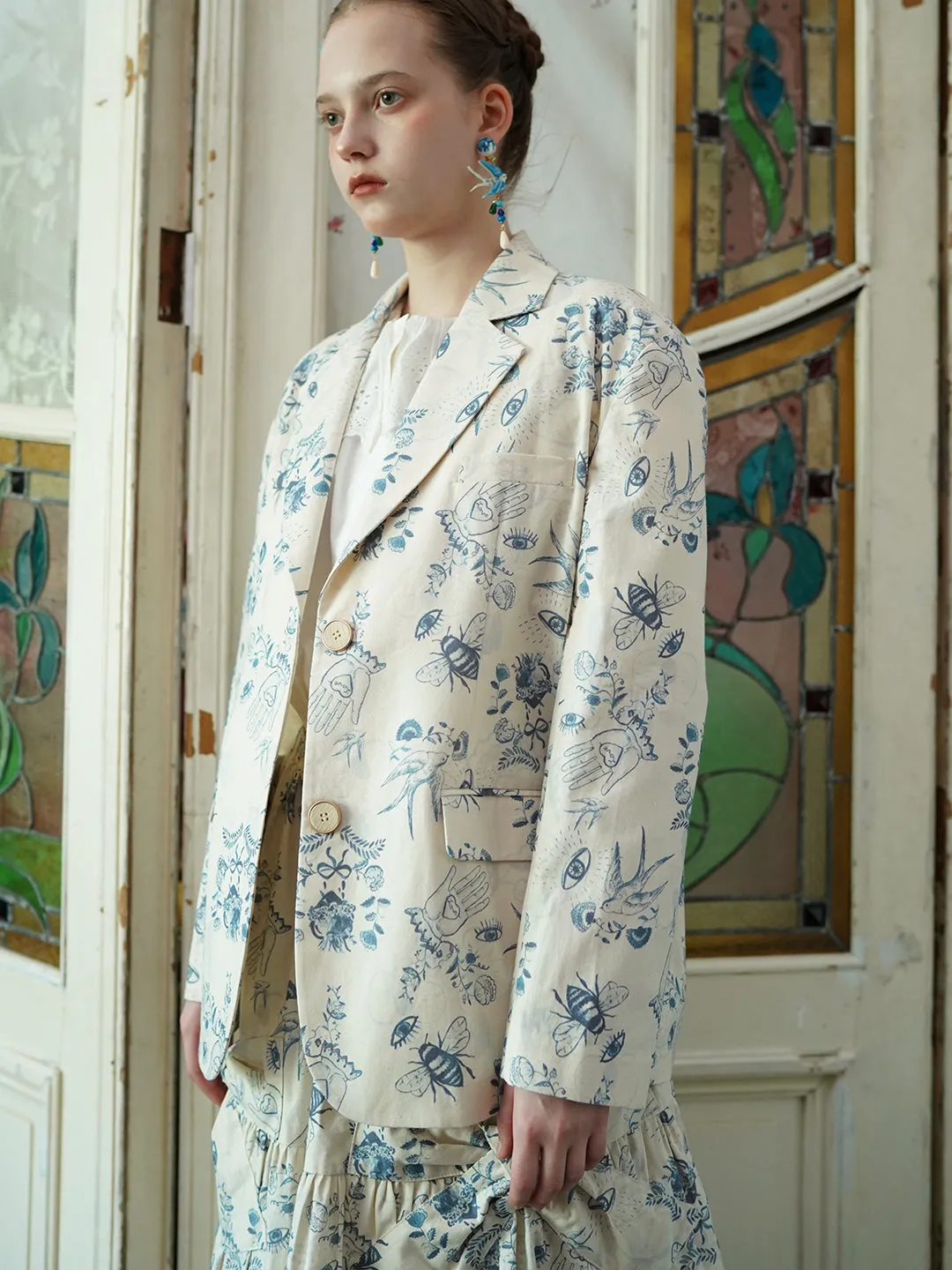 Unlogical Poem Red Illustration Print Cotton Blazer
