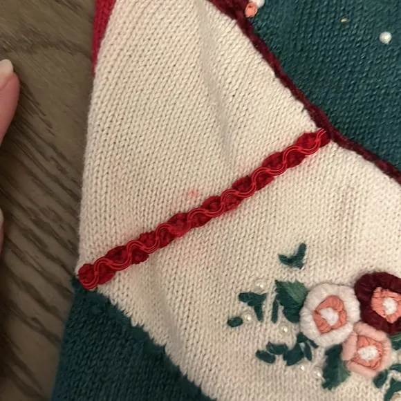 Vintage 90’s Susan Bristol Holiday Embroidered Cardigan Sweater