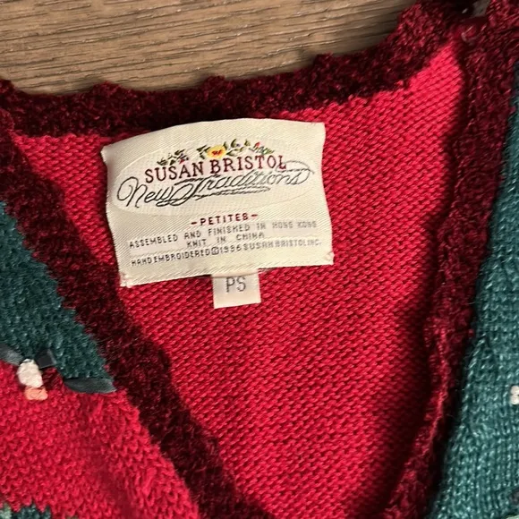 Vintage 90’s Susan Bristol Holiday Embroidered Cardigan Sweater
