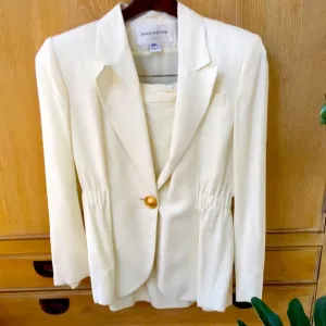 Vintage Cream Color 2 Piece Suit Size 6P
