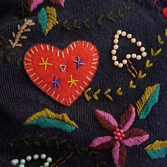 Vintage Designers Originals Heart Embellished Cardigan Sweater Small