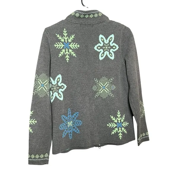 VINTAGE Eddie Bauer Women Sweater Med Gray Cardigan Snow Flakes Full Zip 90s