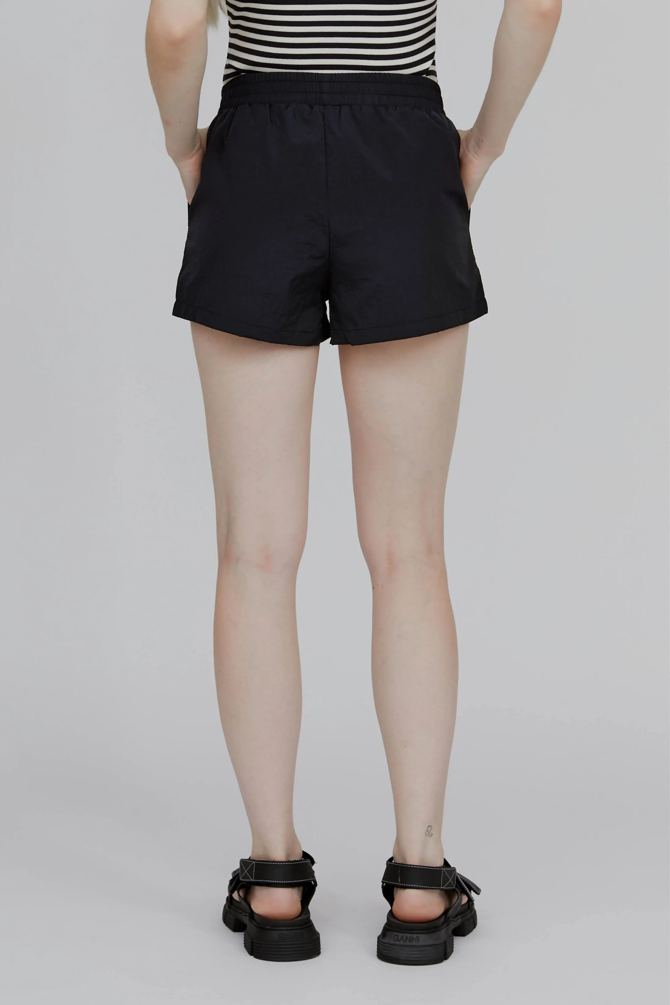 Viola Shorts - Black