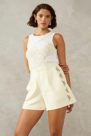 VOYAGE EMBROIDERED SHORT
