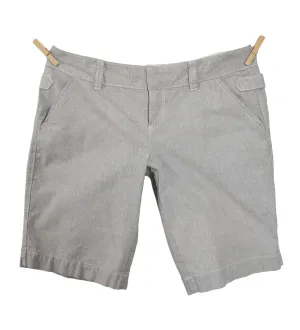 WOMENS SIZE 10 - OLD NAVY, Cotton Bermuda Shorts EUC B6