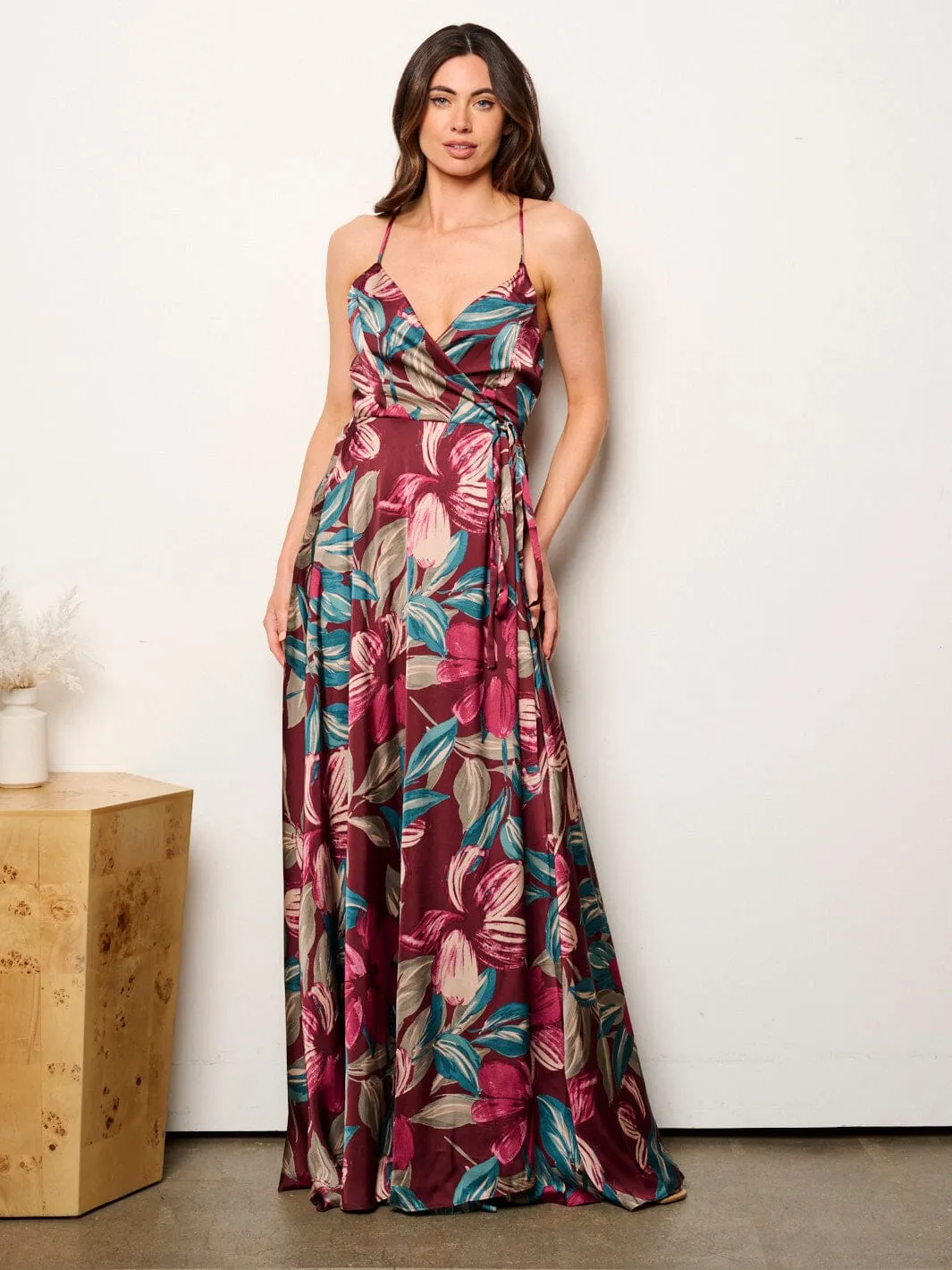WOMEN'S SLEEVELESS V-NECK OPEN BACK FLORAL WRAP MAXI DRESS