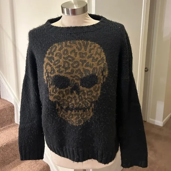 Wooden Ships Skull Leopard Print Crew Lightweight Sweater (H)