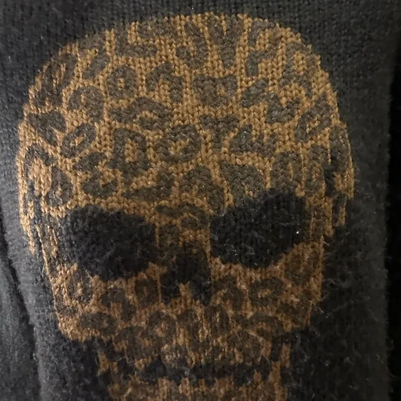 Wooden Ships Skull Leopard Print Crew Lightweight Sweater (H)