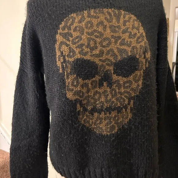 Wooden Ships Skull Leopard Print Crew Lightweight Sweater (H)