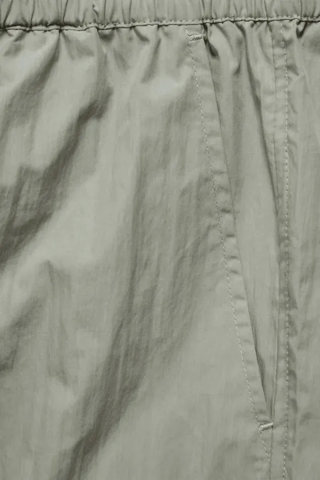 Woven Shorts Cement