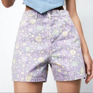 {Zara} Brand New Daisy Purple Denim Shorts