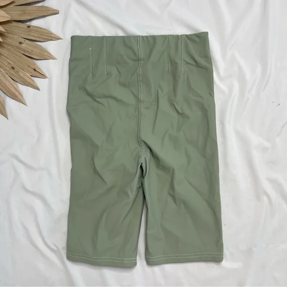Zara Legging High Waisted Topstitched Green Khaki Neutral Biker Shorts Size XS